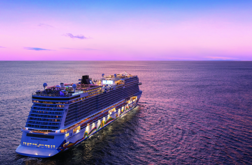 Norwegian Cruise Line mette in servizio l’intera flotta